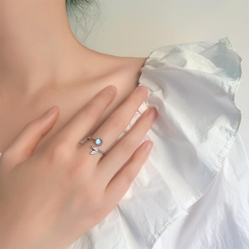 Cute Moonstone Mermaid Tail Ring For Women Ethnic Foam Design Index Finger Ring Unique Little Mermaid Jewelry Gift