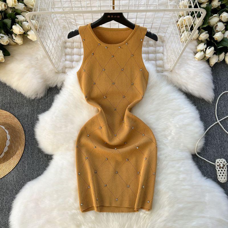 

Accessible Luxury Quilted Temperament Crew Neck Silm Knitting Dress Yellow All yards