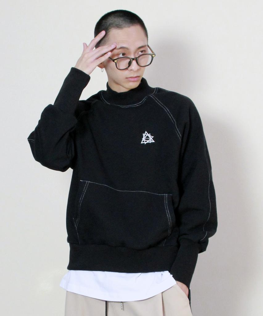 Deumakeu Mock Neck Fleece-Lined Raglan Stitch Sweatshirt Black