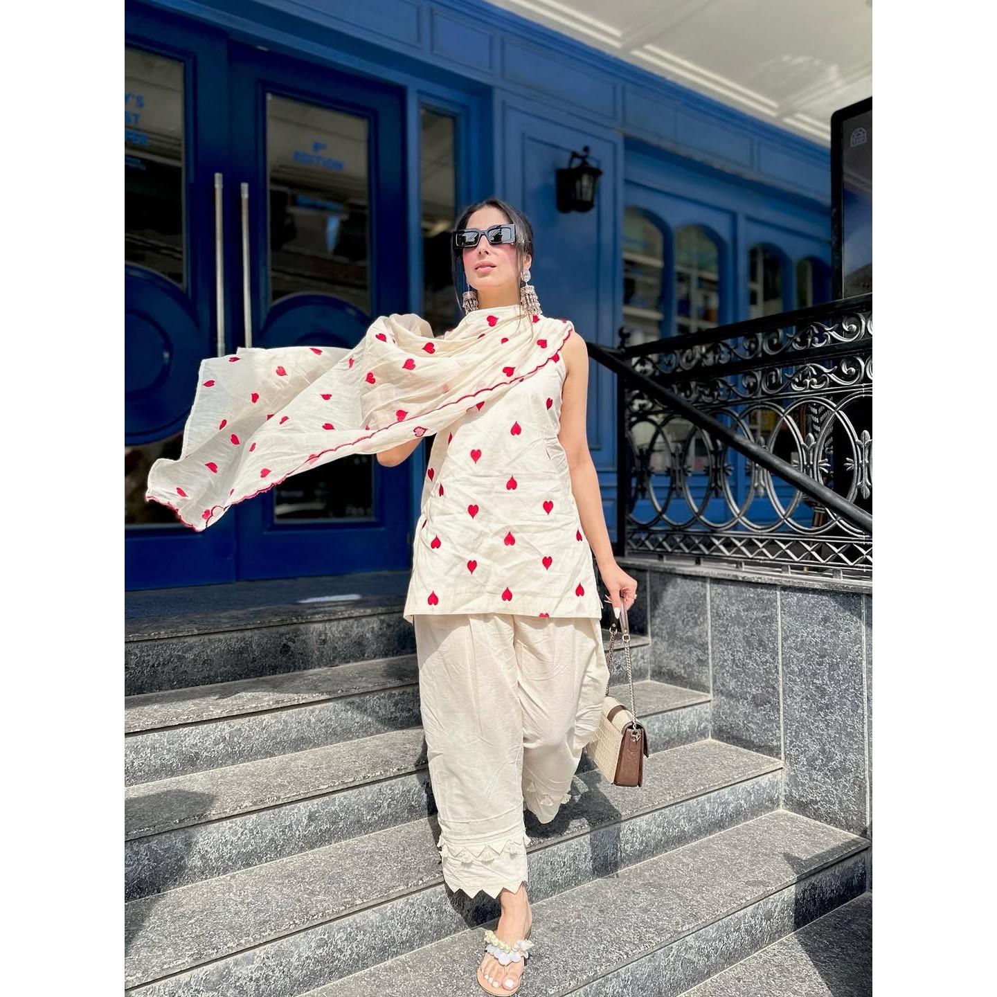Women Cotton Sleeveless Kurti Pant with Dupatta Set Designer Ethnic Kurta Set L-40