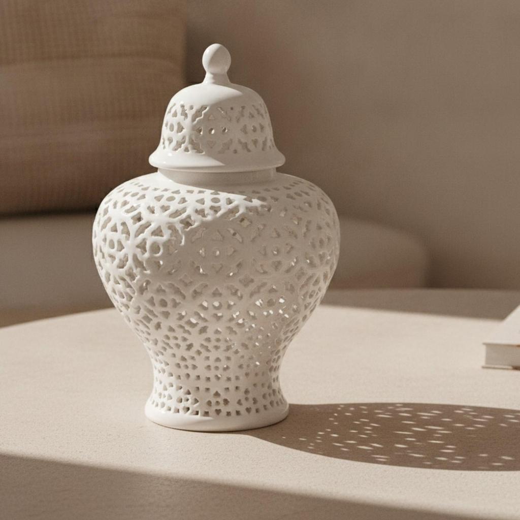 Hollow-Carved Decorative Jar Traditional Openwork Ceramic Elegant for Office