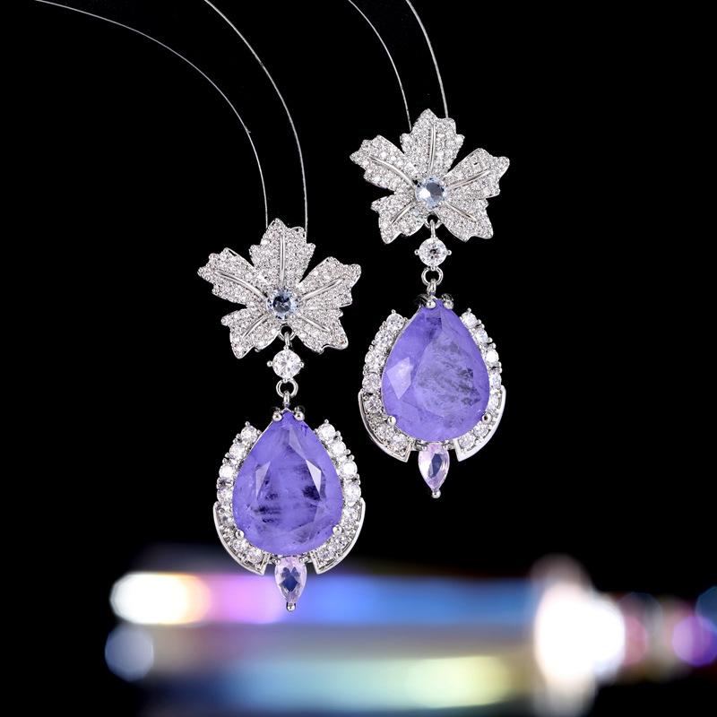 

Серьги высокого класса в стиле ретро-суда во французском стиле, элегантные женские, легкие, роскошные, с ощущением ледяной трещины, серьги в виде кленового листа из циркона