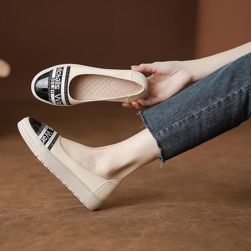 

British round head shallow mouth flat bottom one pedal lazy shoes platform single shoes women 40