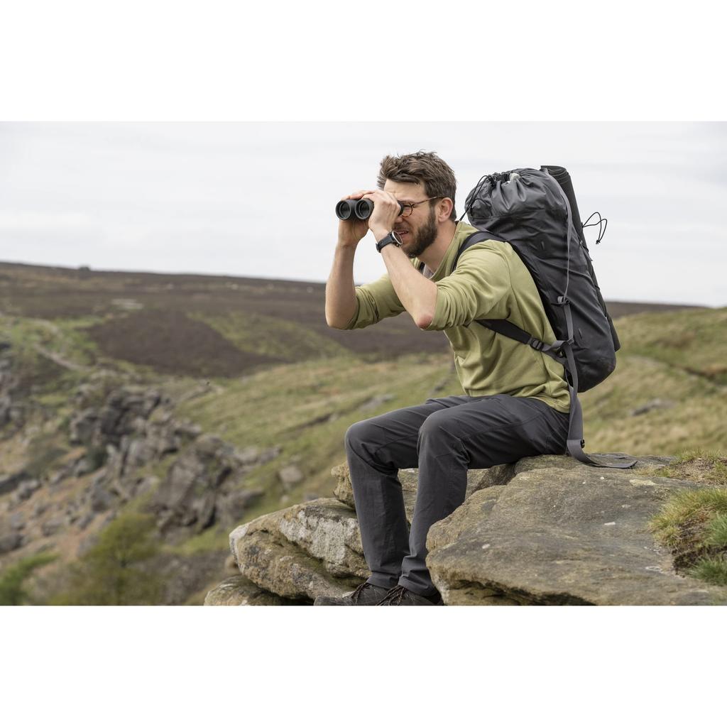 Nikon PROSTAFF P7 10x30 Fernglas 10-fache Vergrößerung Kompakt für Vogelbeobachtung, Konzerte, Sport, Reisen - Anthrazitgrau