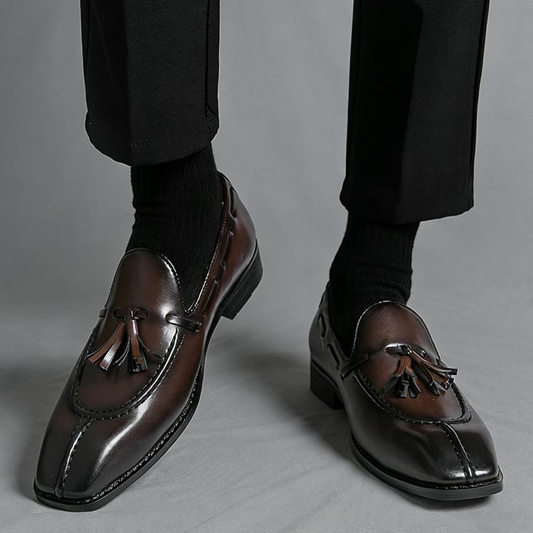 Britain New Gentleman Tassel Splice Patent Leather Casual Shoes for Men Brand Fashion Formal Wedding Dress Homecoming Footwear