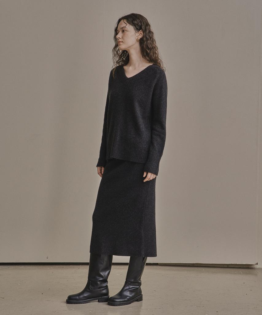 Kkeulle Wool H Skirt_Charcoal