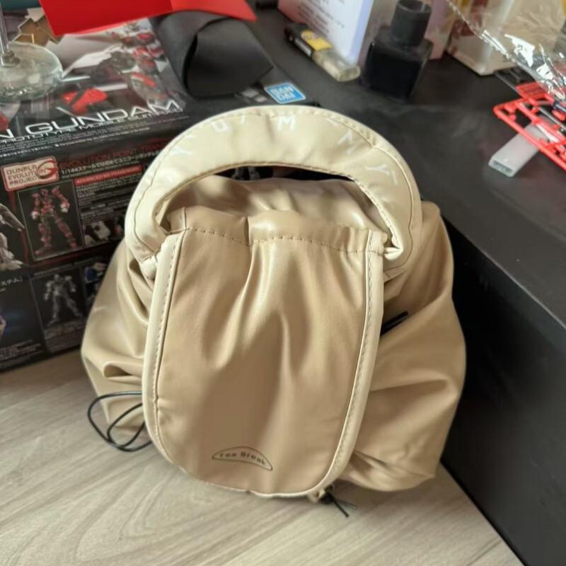 

Portable Drawstring Travel Cosmetic Bag One Size