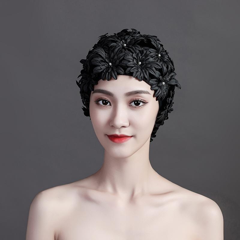 

Шапочка для плавания женская Жемчужный цветок Ручной работы Ручная вышивка Объемные Большие цветы Не сдавливает голову Двойная ткань Плавательная Теплая