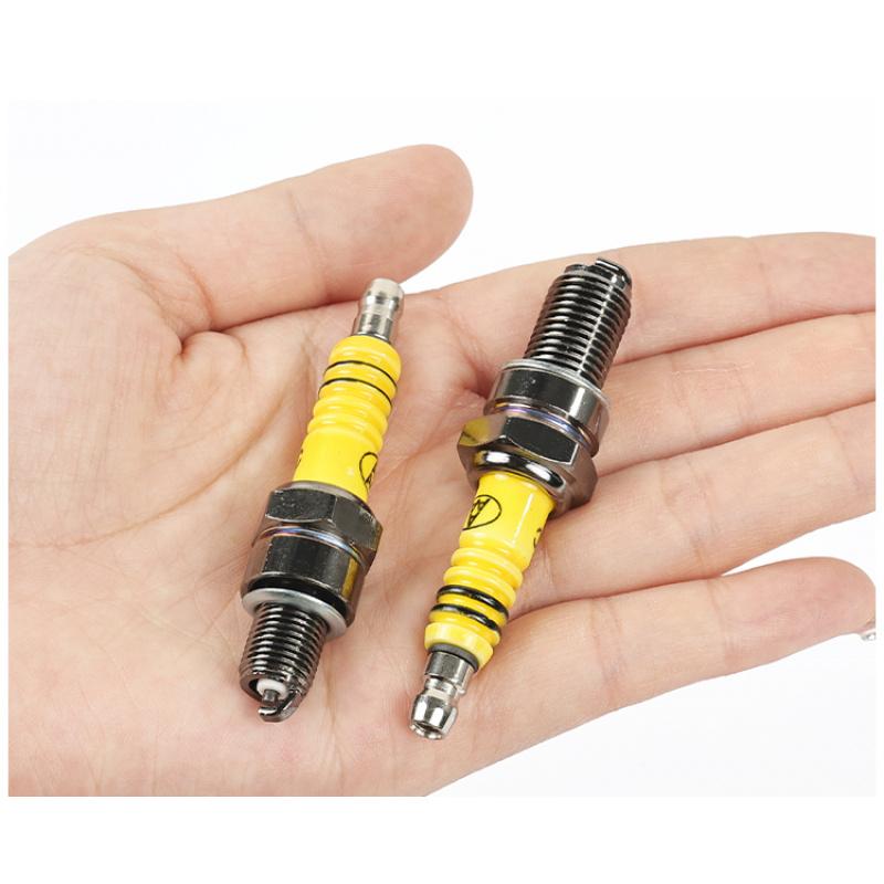 Three-wheel motorcycle ATDC D8TC spark plug, suitable for 125/150 engine ignition plugs as a universal accessory.