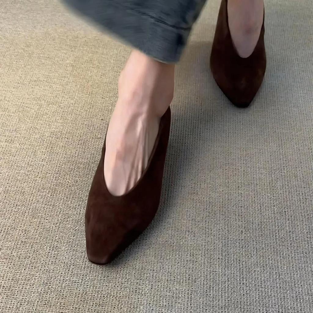 Fashion Commuting Frosted Leather Women's High Heels, Shallow Mouth Square Toe Retro Thick Toe Grandma Shoes