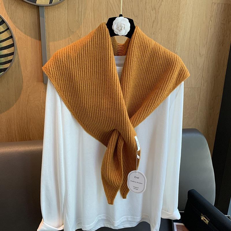  New Fashion Korea Styles Knitted Triangular Scarf Women Winter Warm Headscarf Shawl Sold Color Neckerchief Kerchief Hijab