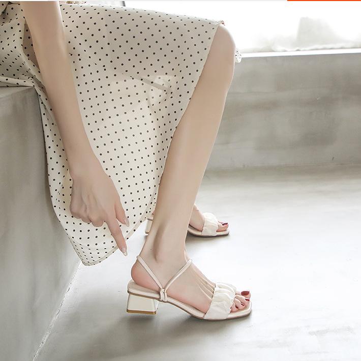 Women's Summer 2025 French Style Chunky Heel Sandals: Mid-Heel Internet Celebrity Two-Wear Sandals and Slippers