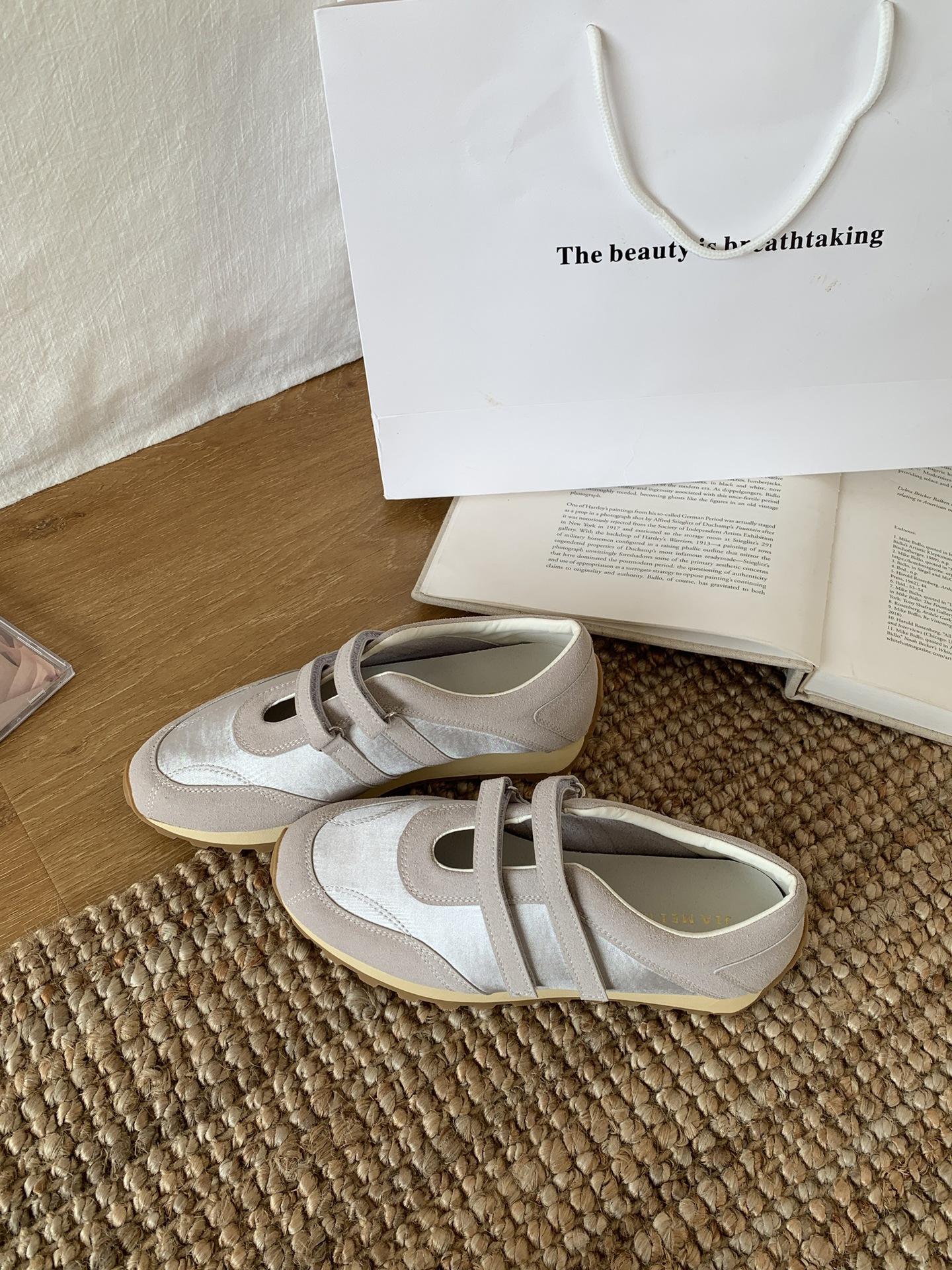 

New muffin thick-soled Velcro German training shoes women s 2025 spring and autumn breathable versatile sports shoes casual single shoes 40