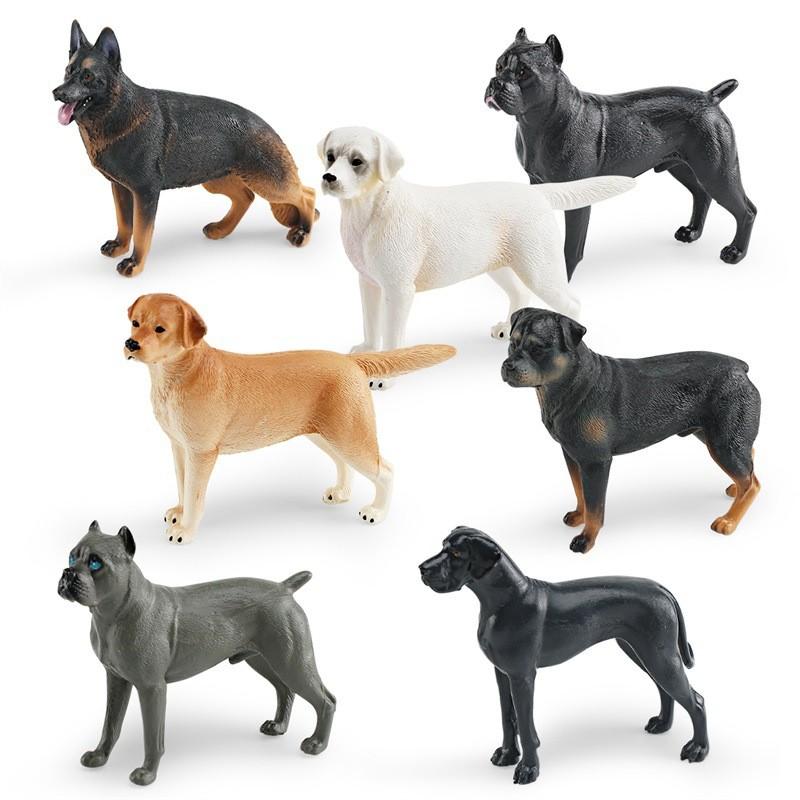 Autentyczny Zestaw Plastikowych Figurek Psów Zawierający Rasy Owczarek Niemiecki Rottweiler Labrador I Cane Corso