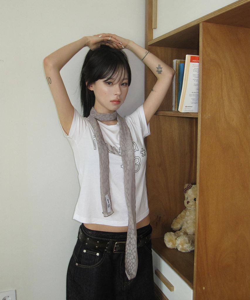 Mimdeowodeulobeu [Mimdeowodeulobeu]Luv-U Hotpix T-Shirt_White