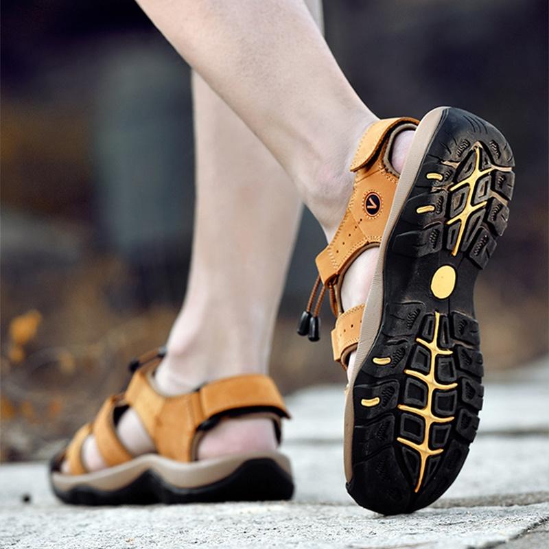 New Hollow-out Wading Shoes Men Sandals Hiking Shoes Summer Casual Beach Sandals Plus Size 38-48