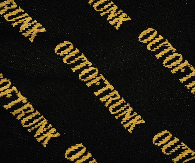 OUT OF TRUNK Oot Logo Knit Sweater (Black)