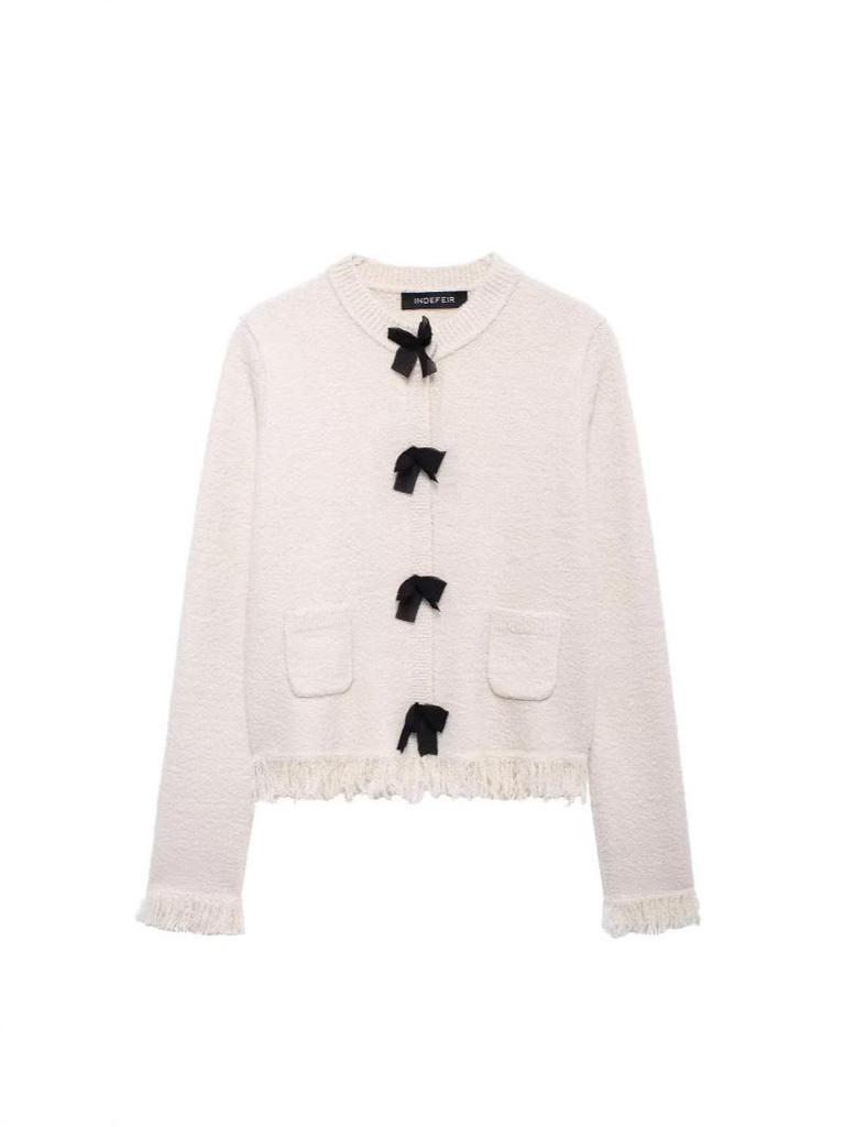 SHEIN Women's Autumn Bow Brooch Knitted Cardigan & Half Skirt Set: European-American Style.