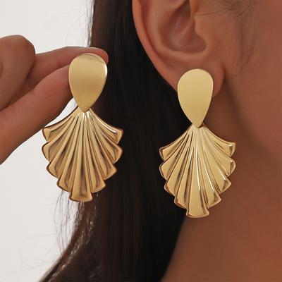 Alien Pearl Earrings With A High-end French  Design And Pendant For Women
