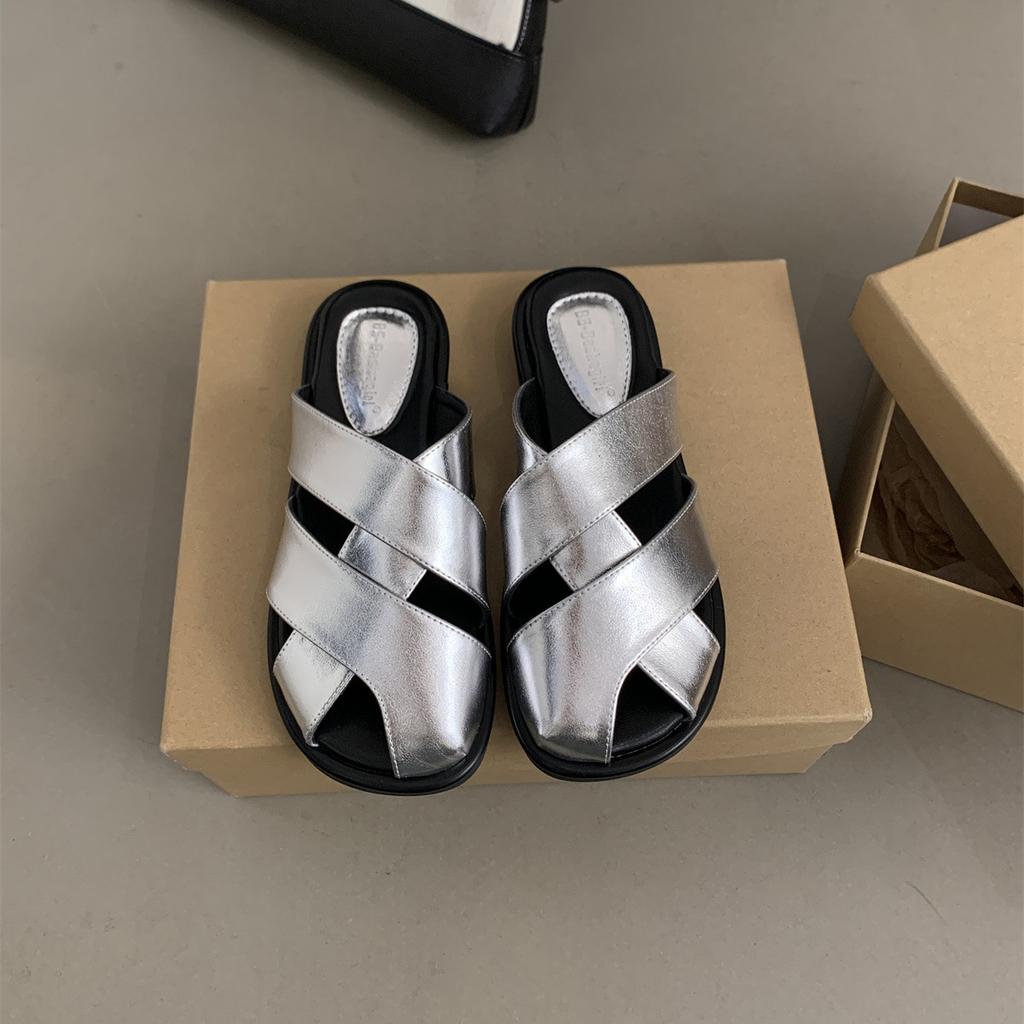 Koreanische Version von Taschenkopf-Flachboden-Slippern für Damen, Sommer 2024 neu, zum Ausgehen, mit runder Spitze, lässig, vielseitig, halboffen, Faulenzer-Schuhe, Slipper