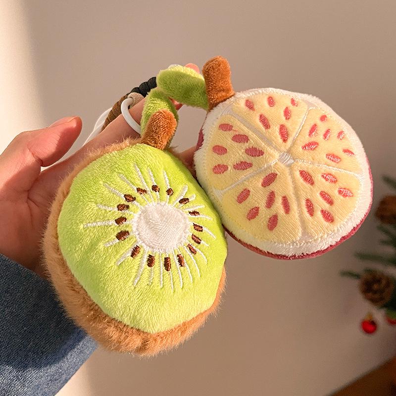 Creative Cartoon Fruit and Vegetable Keychain: Cute Kiwi and Dragon Fruit Plush Pendant Ornament