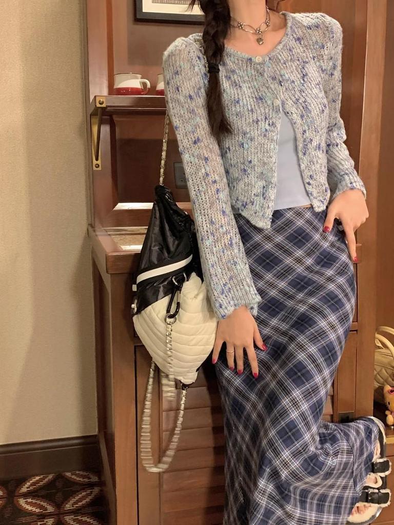 Women's Retro Blue Plaid High-Waist Fishtail Skirt – Korean Style, Slimming Mid-Length, Versatile for Autumn