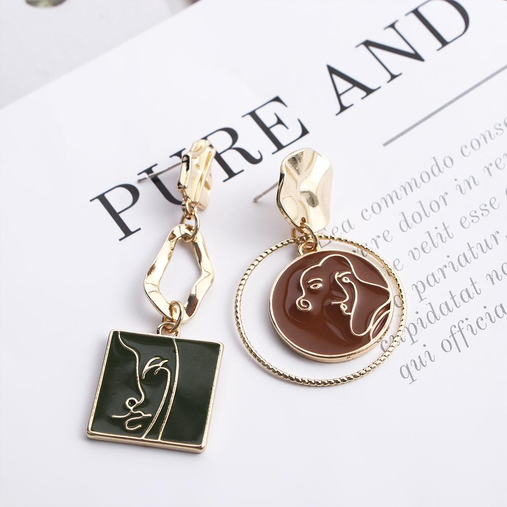 Irregular Exaggerated Asymmetric Abstract Face Circle Stud Earrings Dangle Earrings Fashion Accessories Party Jewelry