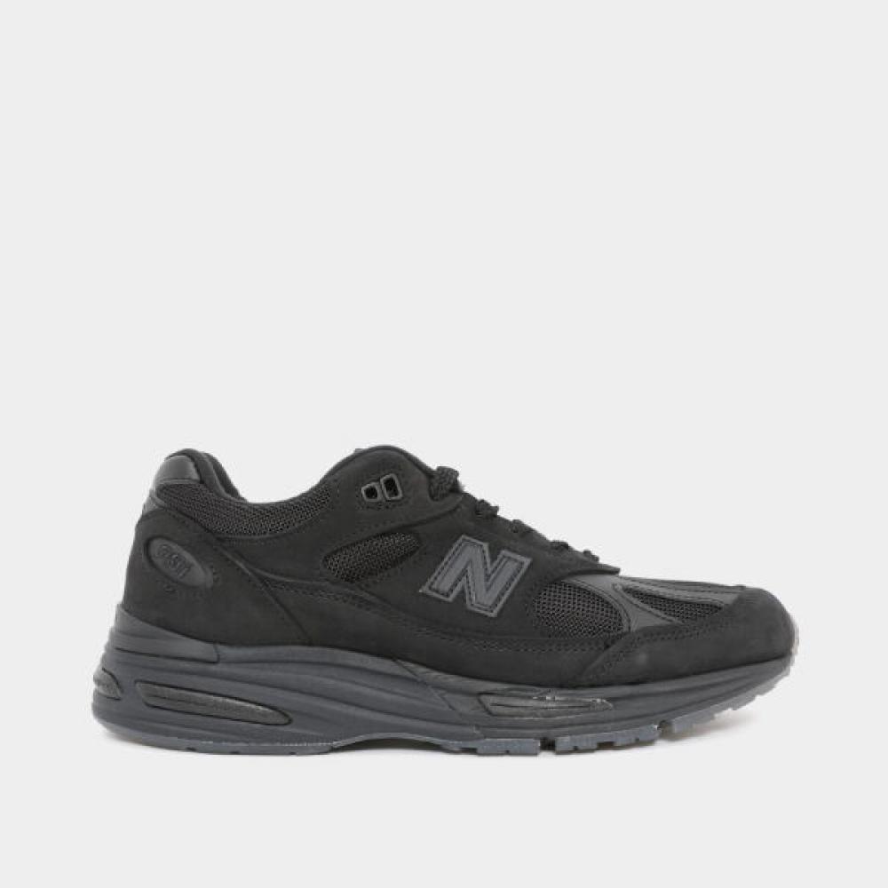 

New Balance Stone Island Collaboration 991v2 Made In Uk Black Unisex Sneakers U991sk 9