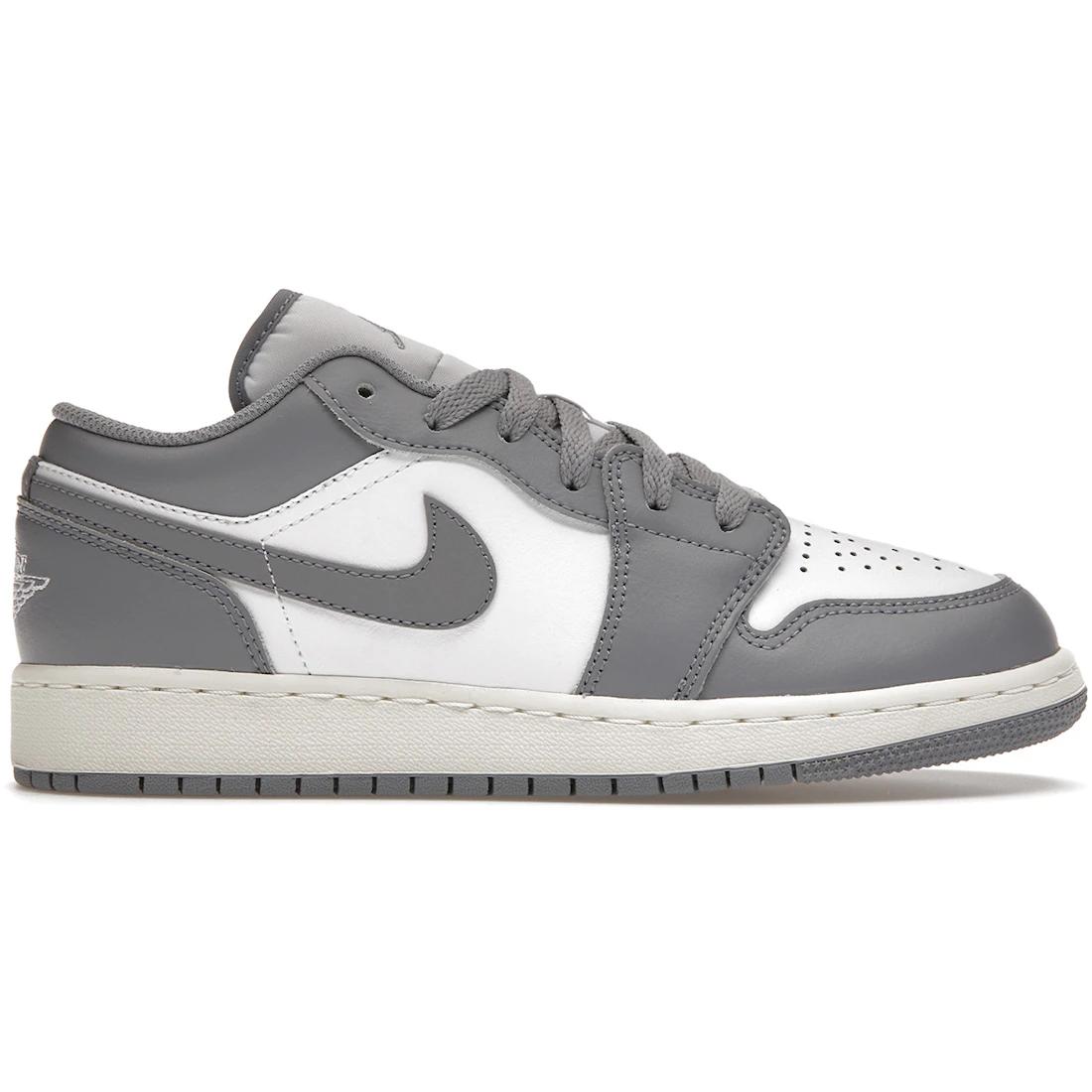 

Sneaker Air Jordan 1 Low Vintage Grey (GS)(553560-053) 35.5