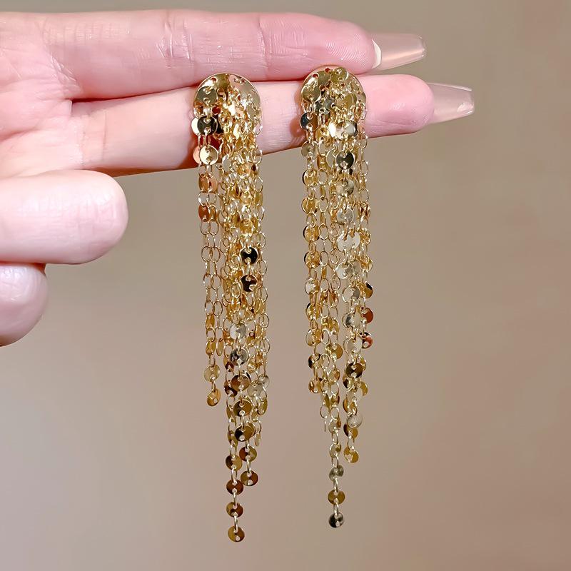 Elegant Tassel Long Earrings: European & American Fashion, High-End Prom & Evening Goddess Style.