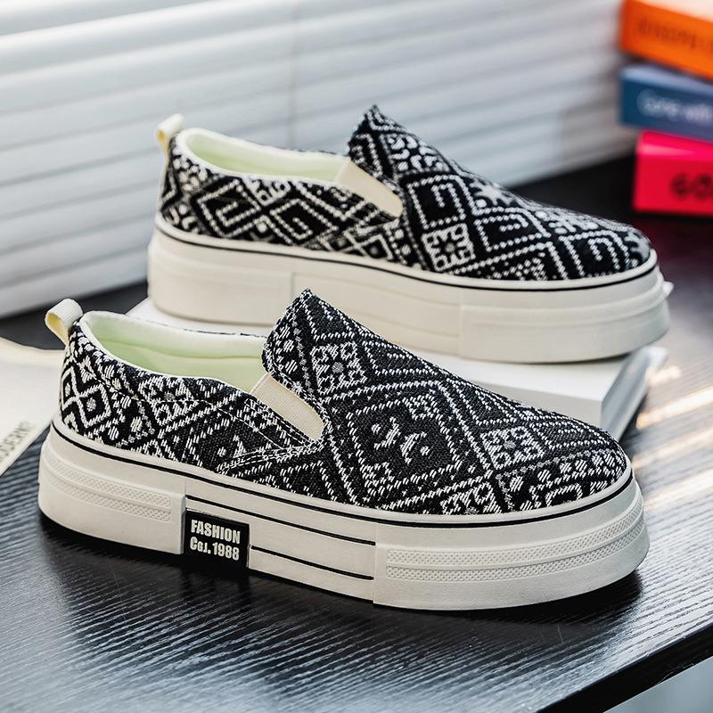 Douyin Live Broadcast Men's Shoes Ins Trend Casual Trend Cartoon Canvas Shoes Platform One Pedal Lazy Board Shoes Handsome