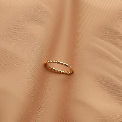 European-American Vintage Alloy Ring In Minimalist Luxury Design