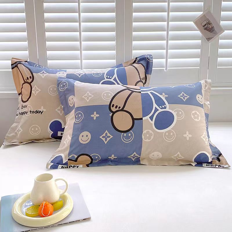 Ein Paar Kissenbezüge aus Twill-Baumwolle, 48 x 74 cm, für alle Jahreszeiten