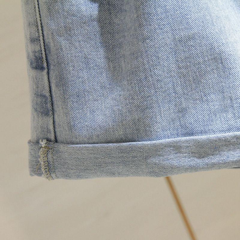 Women's High-Waisted Floral Denim Shorts: Versatile, Slimming, Loose Fit, Rolled Hem, A-Line, Wide-Leg, Trendy Summer Hot Pants.