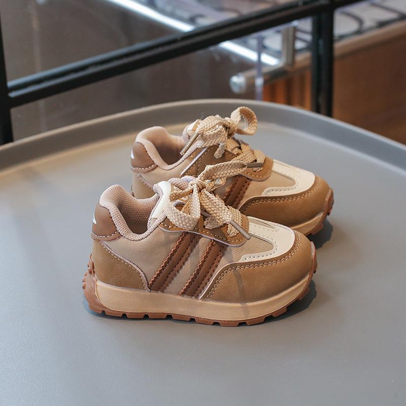 Classmate girls' sports shoes non-slip girls' Forrest Gump shoes 2025 spring and autumn new boys' moral training shoes casual shoes