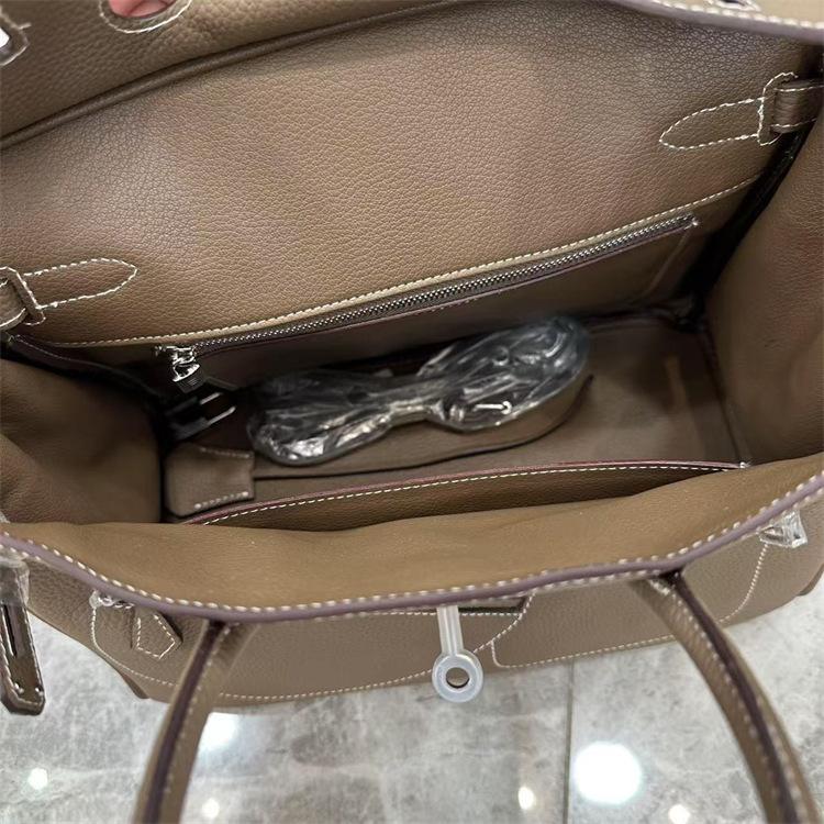 Hot Sale High-end Rock Platinum Bag First Layer Soft Cowhide Pocket Bag Zipper Bag Portable Shoulder Bag Versatile