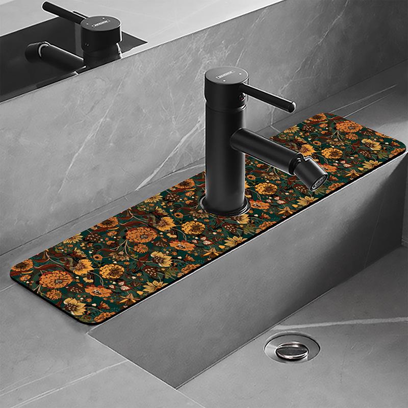 Leder WC Waschbecken Tisch Armatur Diatomeenerde Bodenmatte Feuchtigkeitsableitende Matte Küchenspüle Oberfläche Spritzschutz Wasser 13.8x38cm
