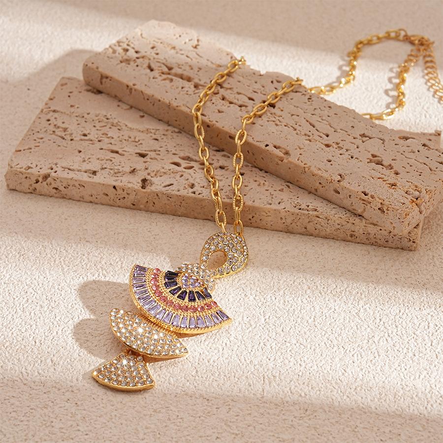 Diamond-encrusted zircon fan-shaped geometric necklace, personality temperament, collarbone necklace