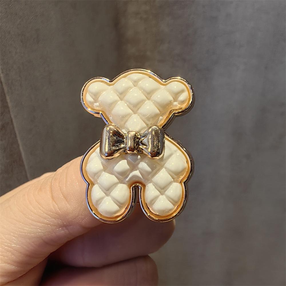 Shoe lace Charms for Sneakers Girl Pearl Bow Bear Shoe decoration Y2K Sweet Premium Decorative Shoes Charm Laces Accessories