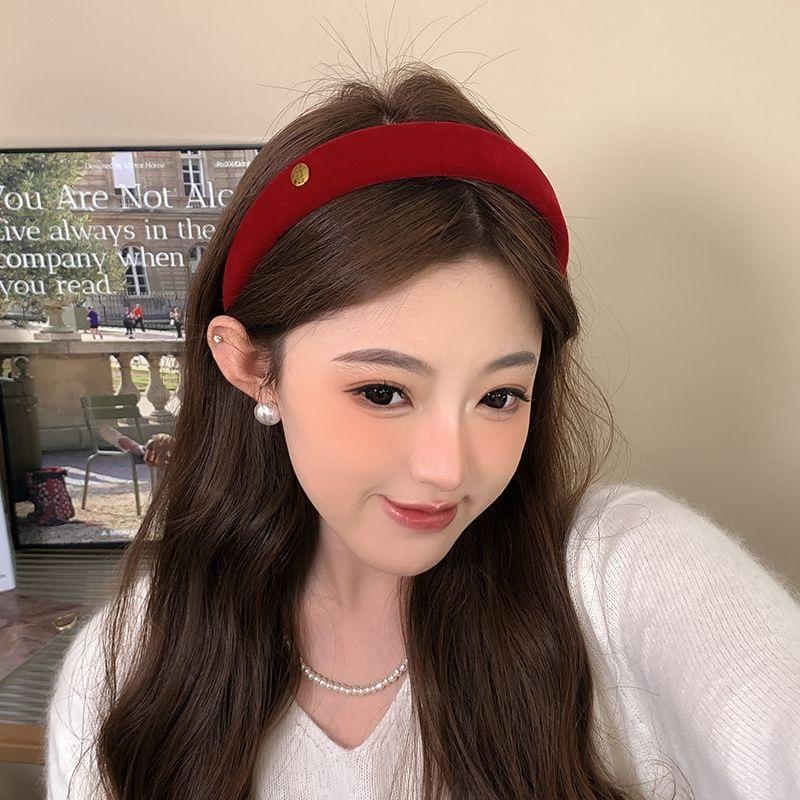 Red Velvet Wide Headband Women High Cranial Top Hair Hoop Elegant Versatile Outdoor Pressure Hair Band Autumn Winter Fashion Hair Accessories