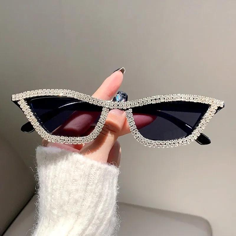 Fashion Diamond Cat Eye Sunglasses Women Men Luxury Brand Designer Glitter Triangle Sun Glasses UV400 Shades Eyeglasses Goggles