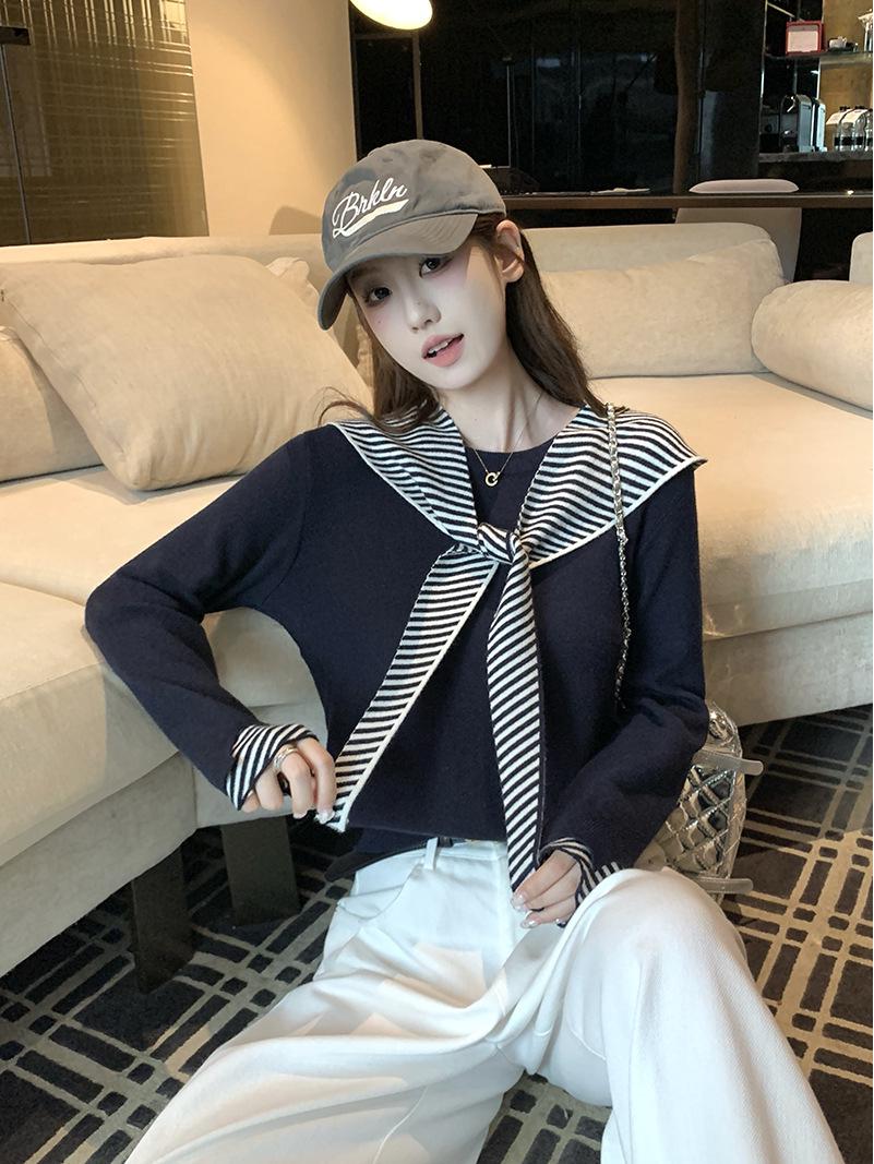

Autumn Korean Color-Block Striped Shawl & T-Shirt Women s College Style Top One Size темно-синий