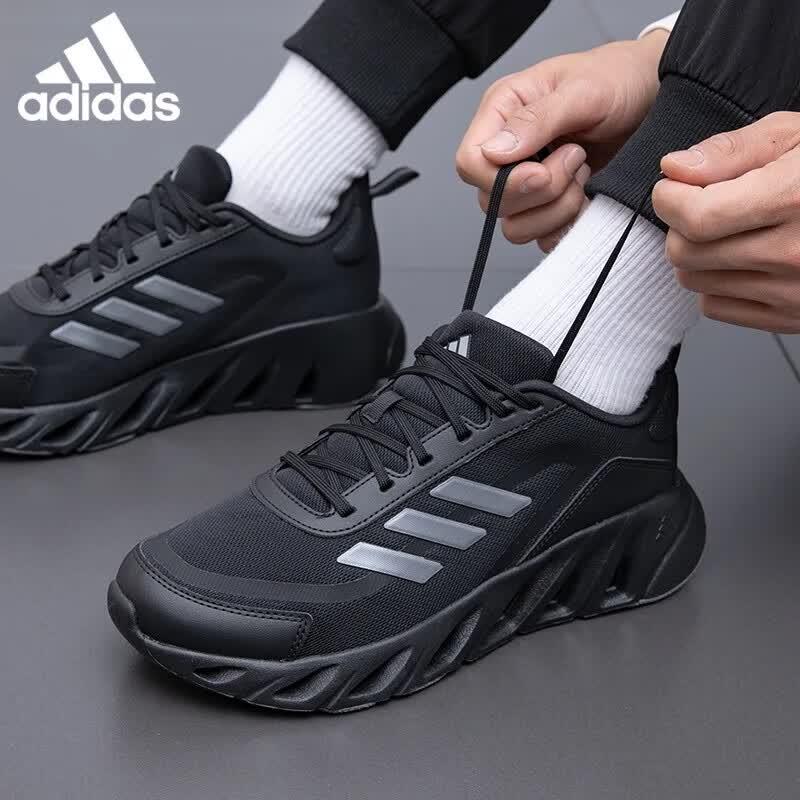 Adidas Unisex JQ0262 Comfortable Shock-Absorbing Versatile Sports & Casual Shoes 39