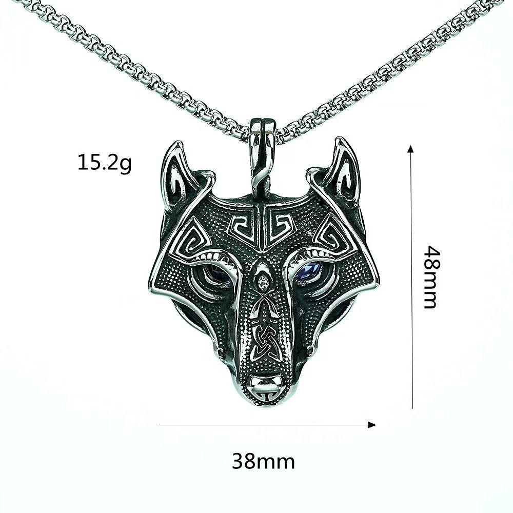 Viking Ice Field Wolf Head Necklace Nordic Metal Green Eye Wolf Head Men Handsome Rune Pendant Accessories