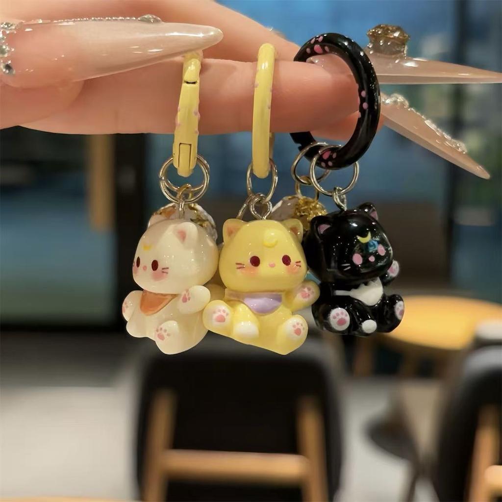 Cute Lucky Cat Bell Keychain Cartoon Bag Pendant Girl Sweet Key Ring Pendant Girlfriend Gift