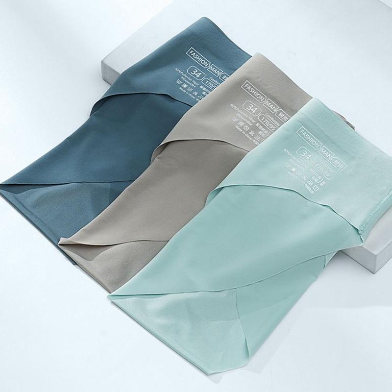 Pánské bezešvé boxerky z ledového hedvábí Ultratenké Prodyšné Pružné Spodní prádlo Chlapecká móda Pohodlné spodní prádlo