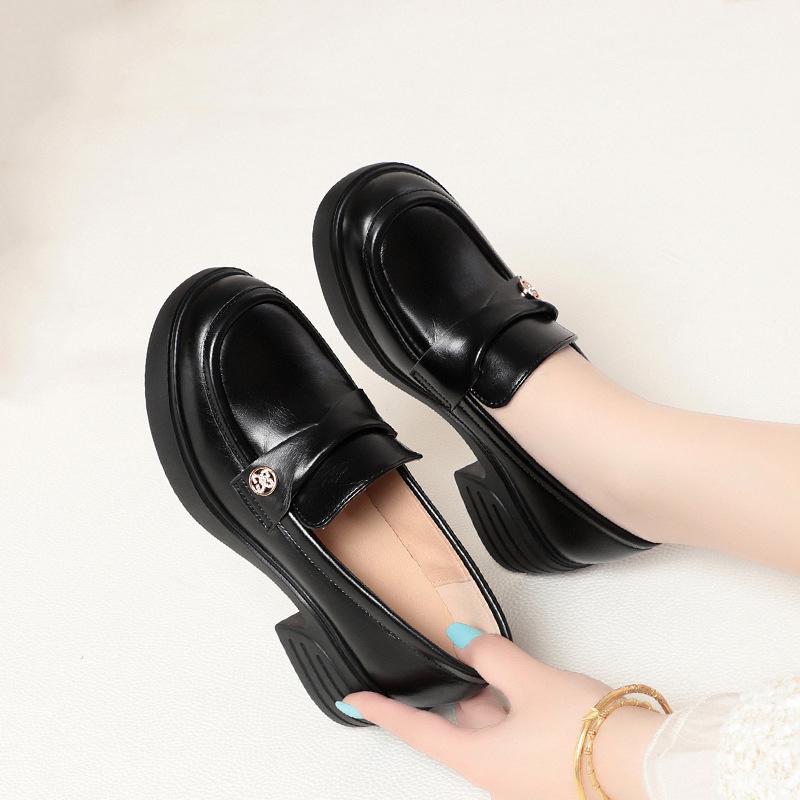 New Spring Autumn Leather Shoes British Style Love New Thick Heel Retro Single Shoes One-Part Women's Shoes Comfortable Fashion