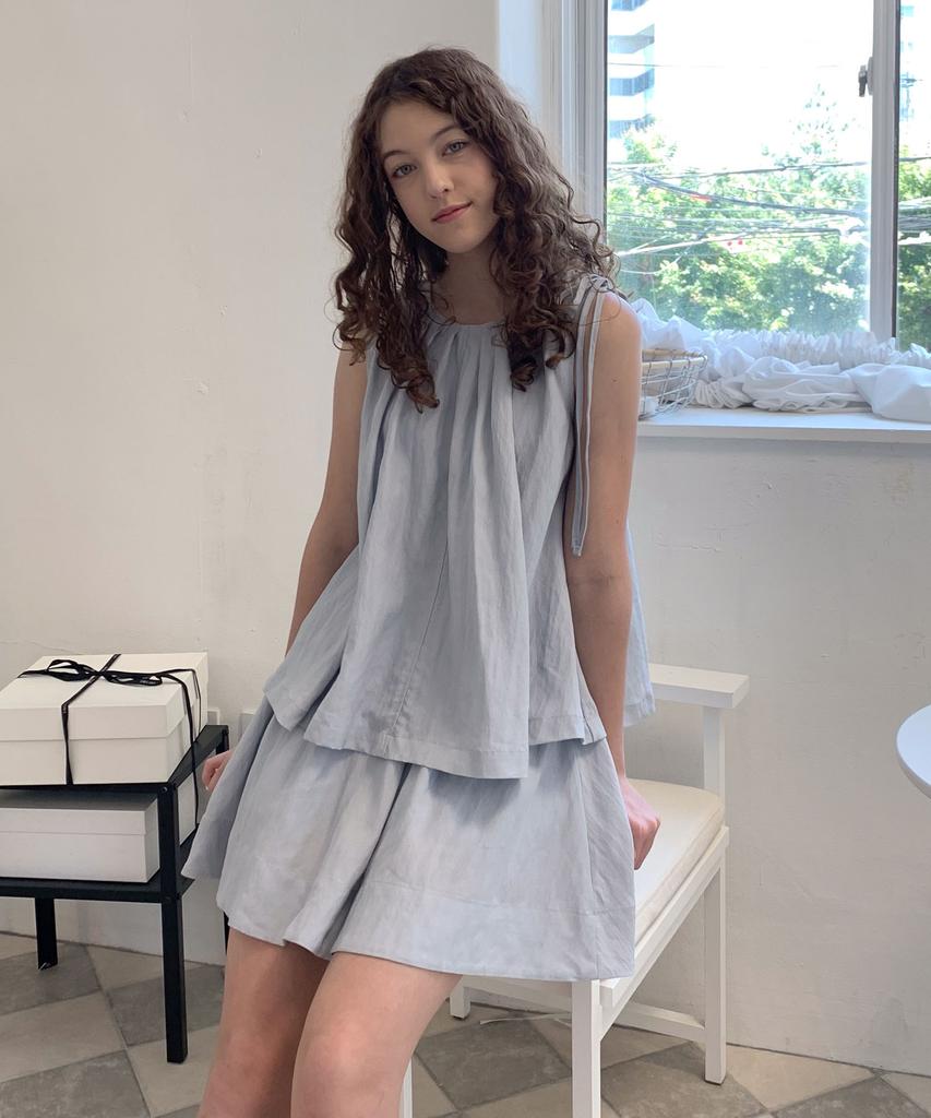 DELIDI Aeonian Blouse (Light Blue)