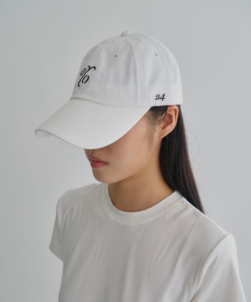 Onyueooun Symbol Logo Ball Cap ( White Black)
