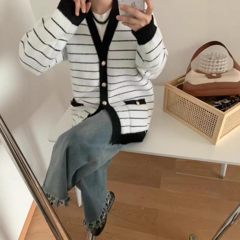 Autumn College Style Chic Contrast Colour Collar Knitted Cardigan Student Loose Lazy Style Sweater Women's Jacket